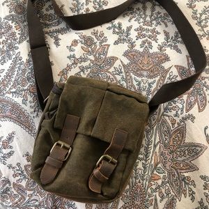 Canvas camera bag